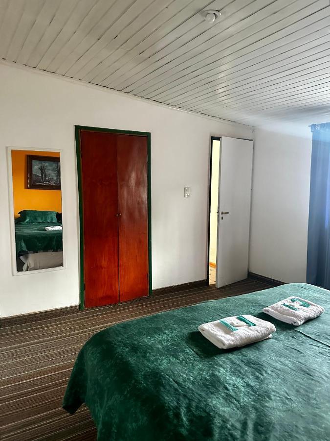 Hotel Amancay Hostal Patagonico El Calafate Exterior foto